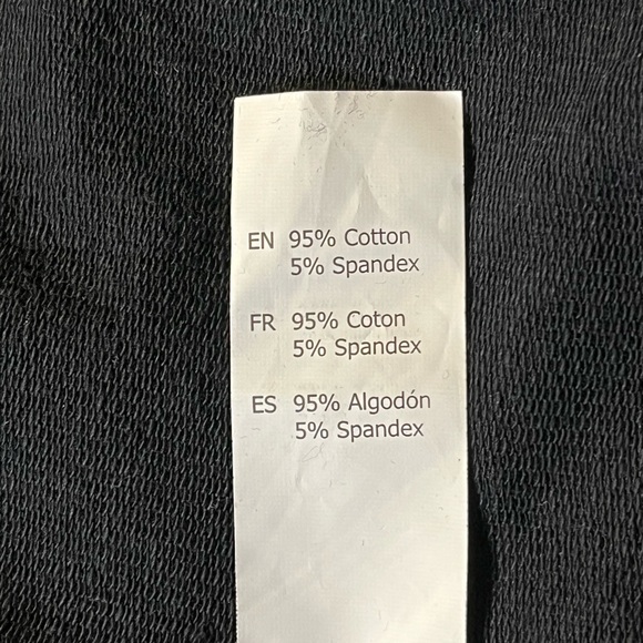 3/$30 Revamped | Black Padded Sleeveless Crop Top | Size L - Picture 6 of 10